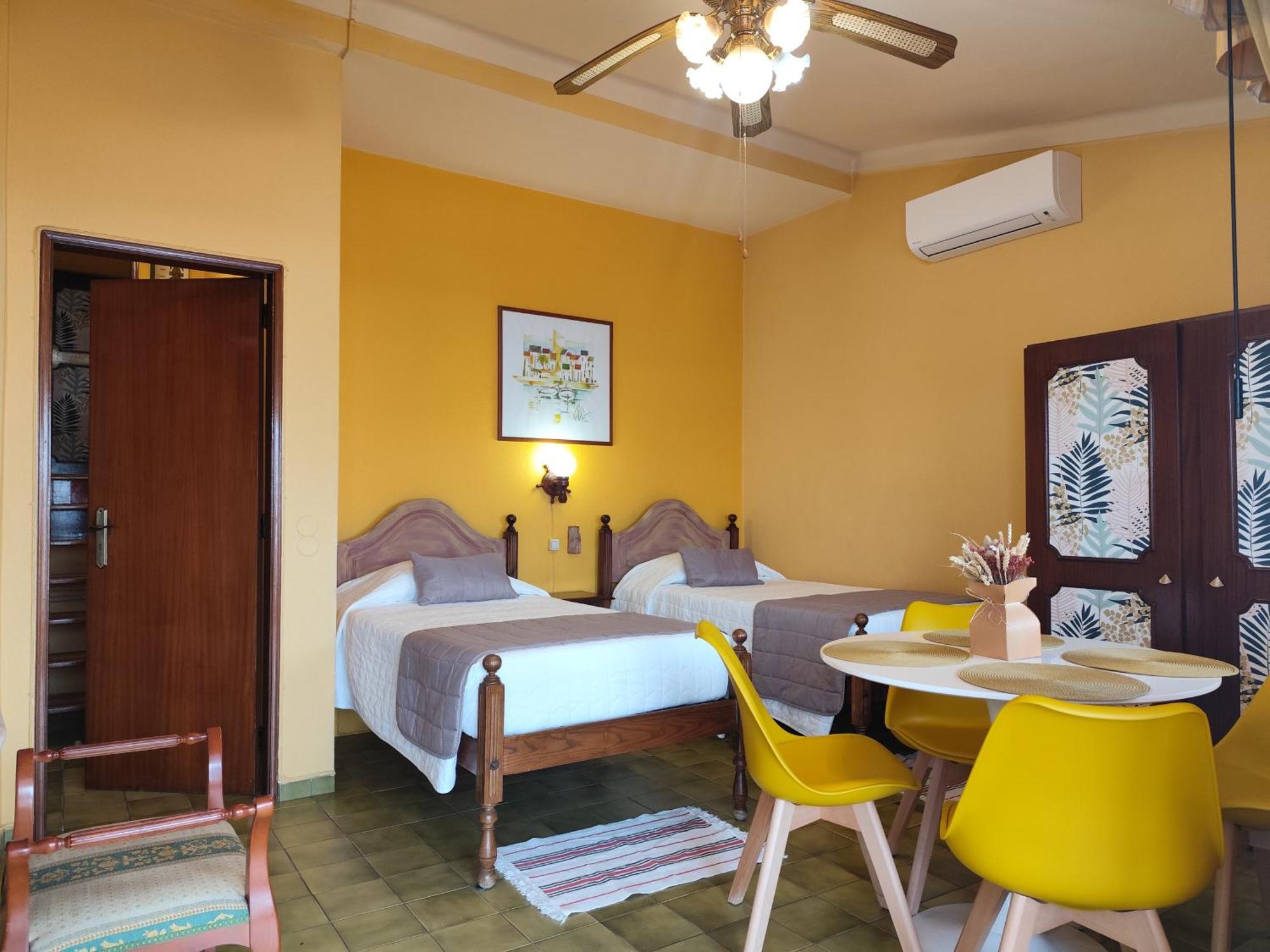 Apartamentos Turisticos Praia Grande Ferragudo  Exterior photo