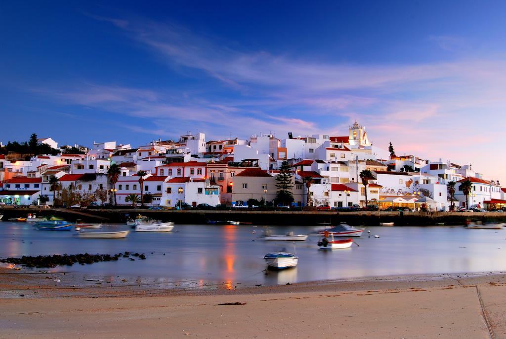 Apartamentos Turisticos Praia Grande Ferragudo  Exterior photo